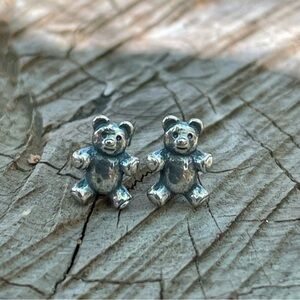 James Avery Retired Mini Teddy Bear Earrings